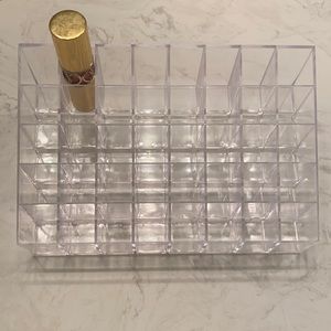 Lipstick organizer